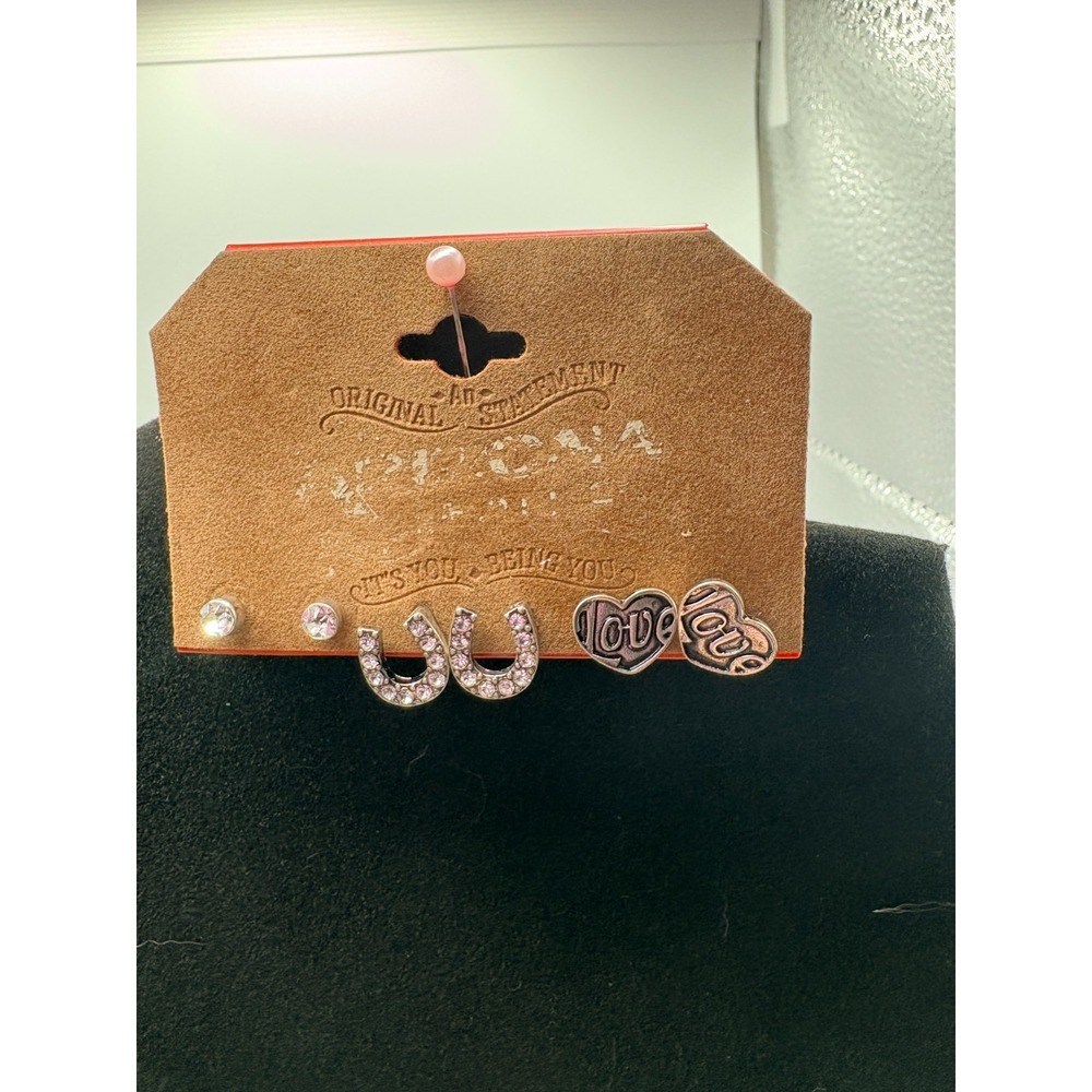 Arizona Jean Co 3 Earring Pack Studs Faux Diamond Horseshoe Heart Love Silver